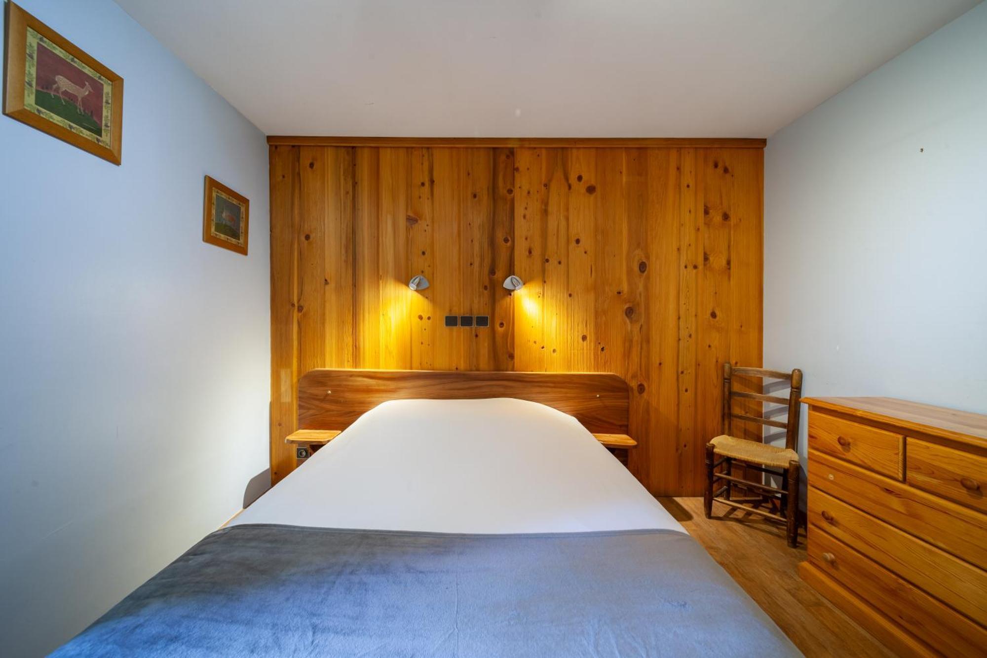 Auberge Des Montauds - Hotel & Restaurant Villard-de-Lans Ruang foto